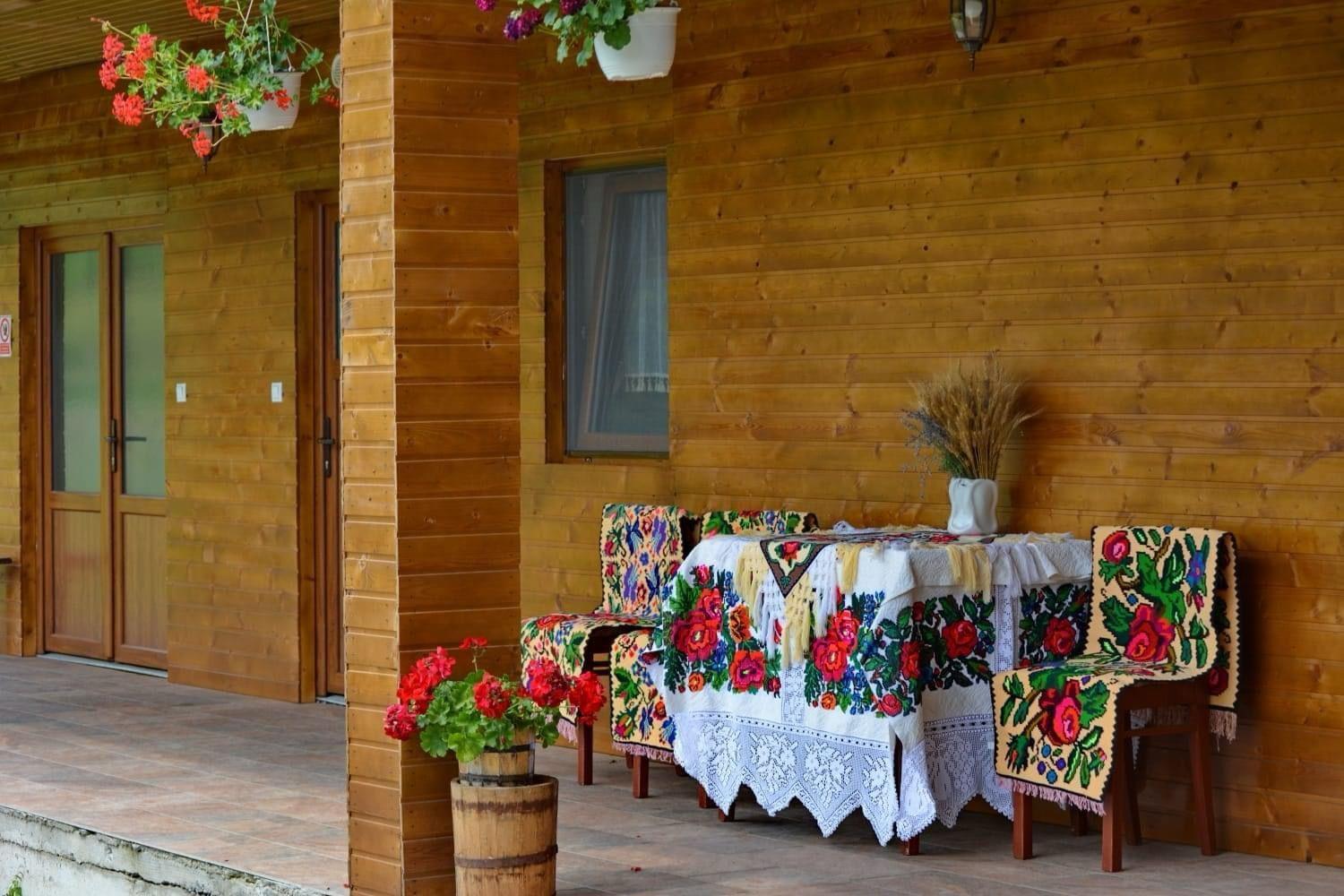 Hotel Casa Vadeanu Sighetu Marmaţiei Esterno foto